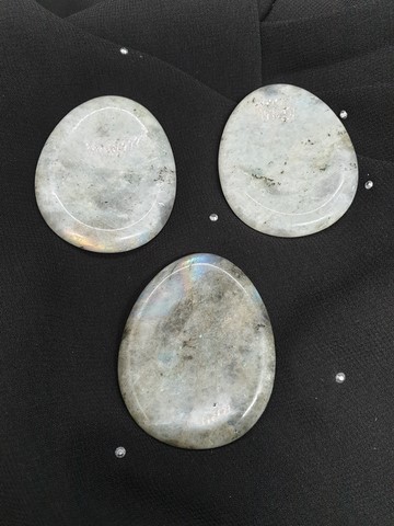 Galet anti stress de labradorite